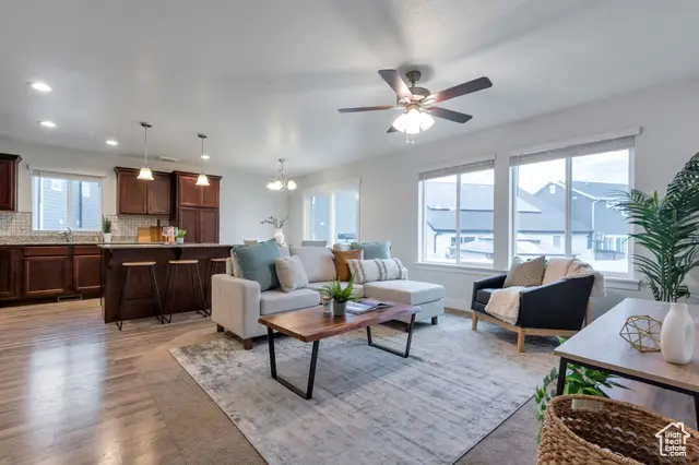 6731 W Ipswitch Way S, Herriman, UT 84096 - #3