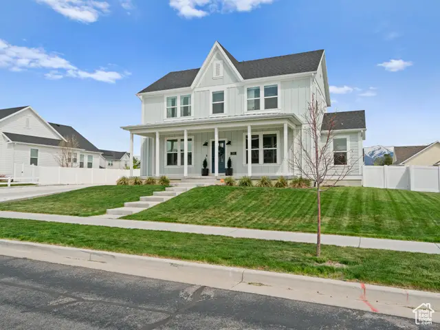 245 S Summer Breeze Ln W, Layton, UT 84041 - Image #1