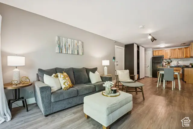 127 S 800 E #16, Salt Lake City, UT 84102 - Image #3