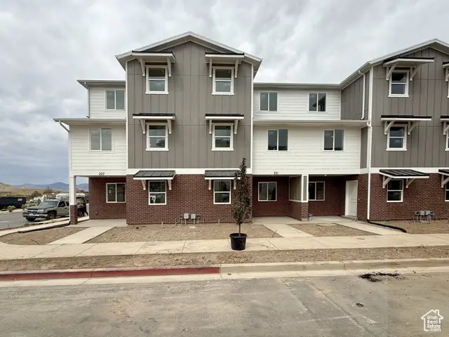 247 N Halford Ave #92, Santaquin, UT 84655 - Image #2