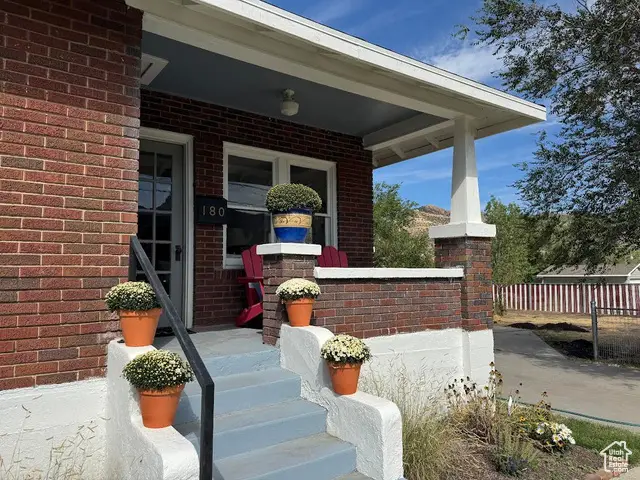 180 Roosevelt St, Helper, UT 84526 - Image #3