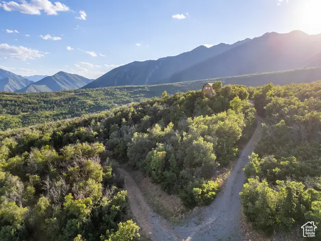 2000 Oak Wood Dr #1, Springville, UT 84663 - Image #1