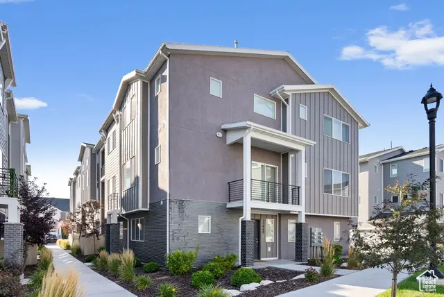 15073 S Halter Way W, Bluffdale, UT 84065 - Image #2