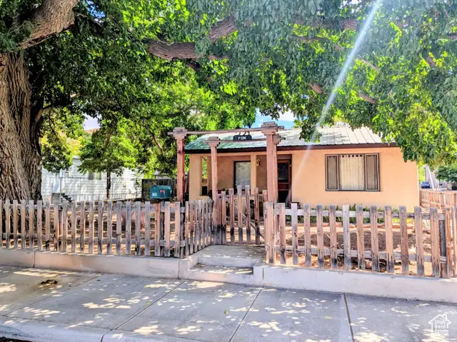 199 S 400 E, Moab, UT 84532 - Image #2