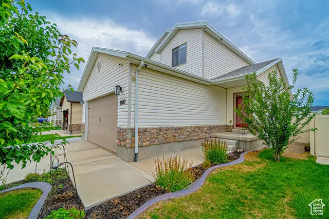 1687 E Downwater St, Eagle Mountain, UT 84005 - Image #1