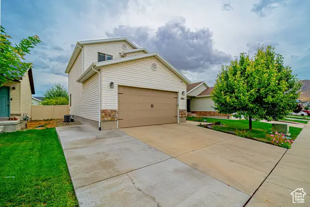 1687 E Downwater St, Eagle Mountain, UT 84005 - Image #3