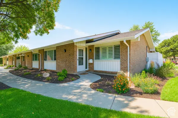 862 E Three Fountains Dr S #208, Murray, UT 84107