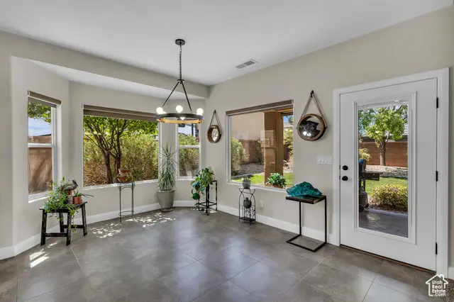 2526 S Gritton St, Hurricane, UT 84737 - Image #2