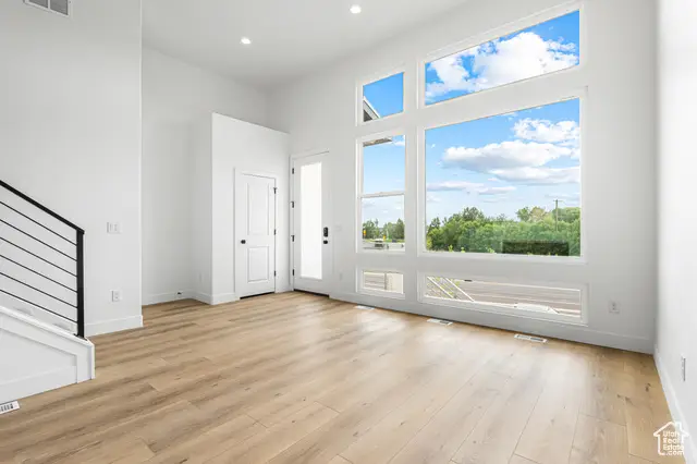 556 N Innovator Dr E #158, Farmington, UT 84025 - Image #2