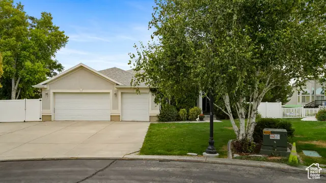 69 E Wildflower Ct S, Saratoga Springs, UT 84045 - Image #2