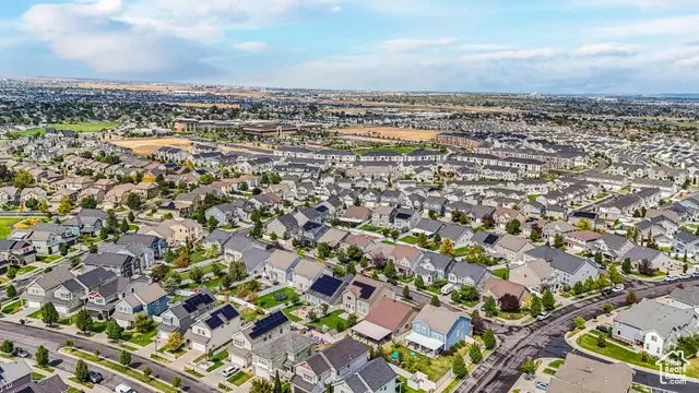 13262 S Meadowside Dr W, Herriman, UT 84096 - Image #2