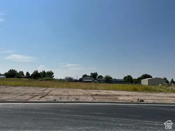 4163 S 5800 W #2, Hooper, UT 84315