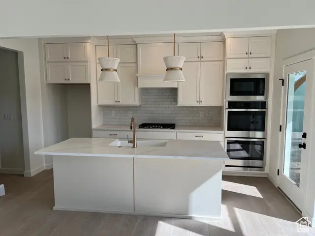 6976 W Lake Ave, South Jordan, UT 84009 - Image #2