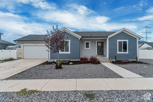 2415 E Boxwood Ln #616, Eagle Mountain, UT 84005 - Image #1