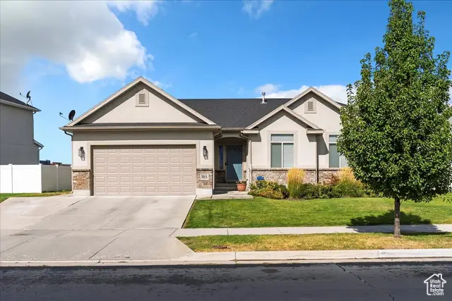 306 S Sunburst Dr, Layton, UT 84041 - Image #1