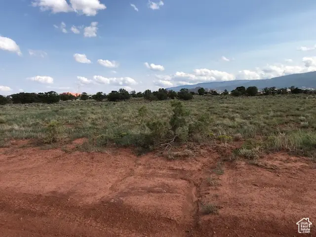 400 S River View Rd (300 E) E, Torrey, UT 84775 - Image #2