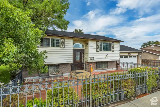 3588 W Churchwood Dr S, Taylorsville, UT 84119 - Image #2