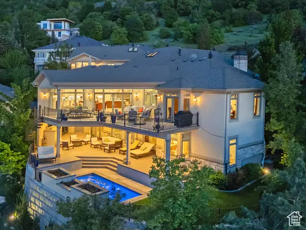 9862 S Granite Slope Dr, Sandy, UT 84092