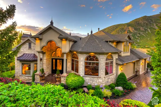 9862 S Granite Slope Dr, Sandy, UT 84092 - Image #3