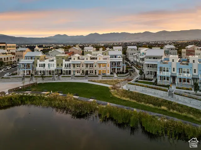 4726 W Duckhorn Dr S, South Jordan, UT 84009 - #2