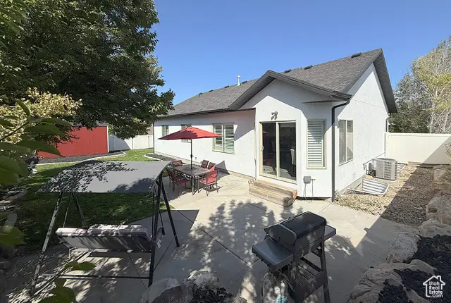 8404 S Snow Canyon Dr W, West Jordan, UT 84081 - Image #3