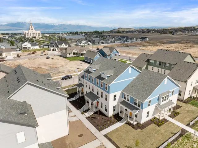 927 S Mathilda Dr #263, Saratoga Springs, UT 84045 - Image #2