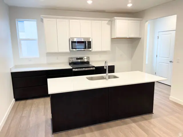 927 S Mathilda Dr #263, Saratoga Springs, UT 84045 - Image #3