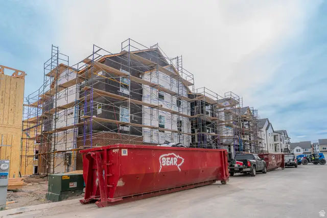 858 N Coulsen Dr #K204, Saratoga Springs, UT 84045 - Image #1