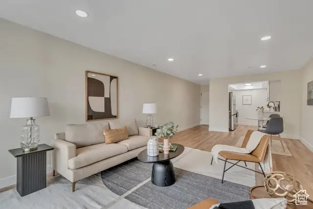 160 S 600 E #201, Salt Lake City, UT 84102 - Image #2