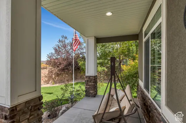 6923 W Long Ridge Dr, Herriman, UT 84096 - #2