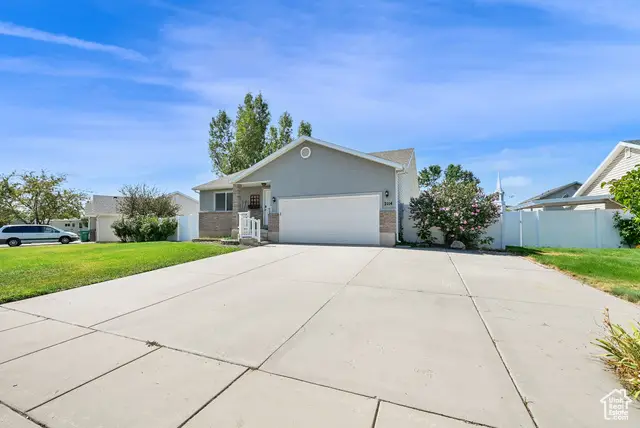 2114 S 825 E, Clearfield, UT 84015 - Image #2