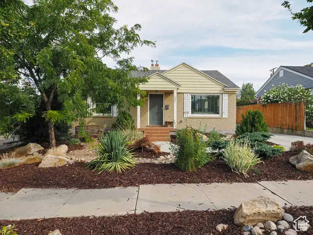 2261 E Redondo Ave S, Salt Lake City, UT 84108 - Image #1