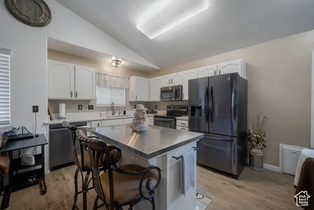 3214 E Golden Eagle Rd, Eagle Mountain, UT 84005 - Image #2