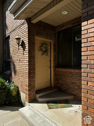 8722 S Oakwood Park Cir Cir S #8722, Sandy, UT 84094 - Image #1