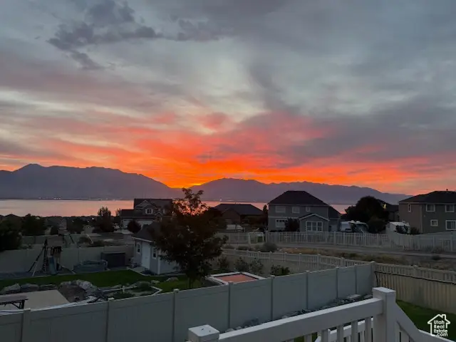 501 W Fox Hollow Dr S, Saratoga Springs, UT 84045 - Image #2