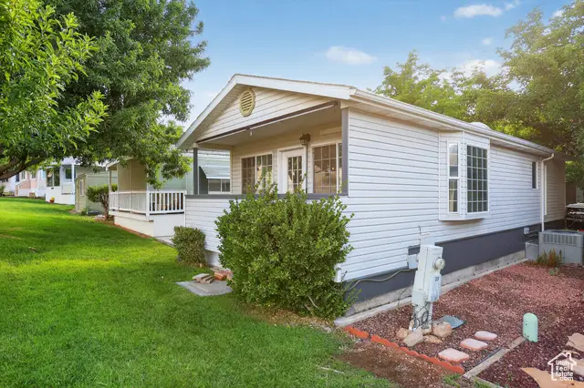 24 Cottonwood Ln, Hurricane, UT 84737 - Image #2