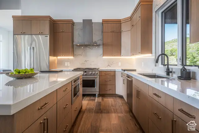 11641 N Soaring Hawk Ln #106, Hideout, UT 84036 - Image #2