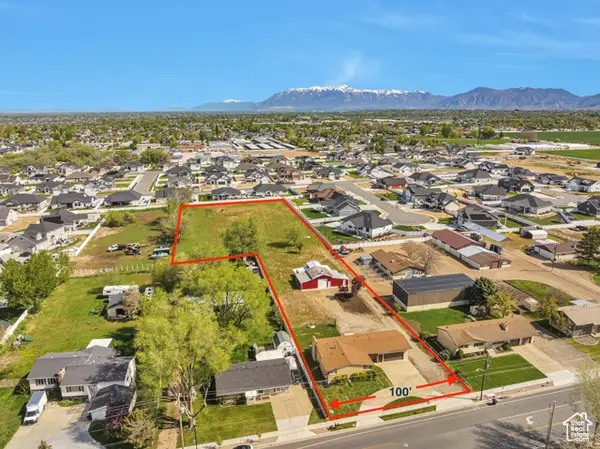 2348 W 800 N, Clinton, UT 84015