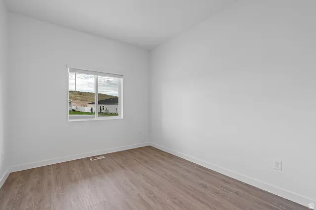 7247 Bald Eagle Way N, Eagle Mountain, UT 84005 - Image #3