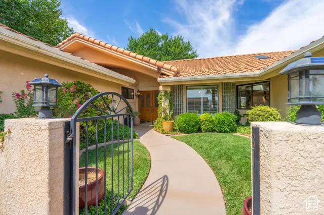 2952 S Jacob Hamblin Dr, Saint George, UT 84790 - Image #1