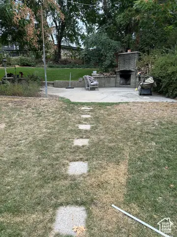 4215 S Holladay Blvd, Holladay, UT 84124 - Image #2