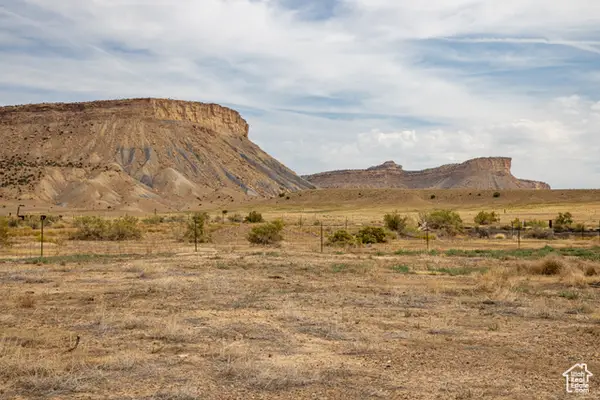 68 N King St, Thompson, UT 84540