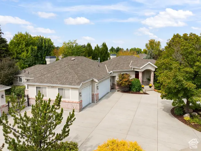 8002 S Siesta Dr, Sandy, UT 84093 - Image #1