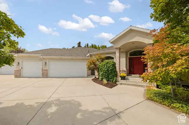 8002 S Siesta Dr, Sandy, UT 84093 - Image #3