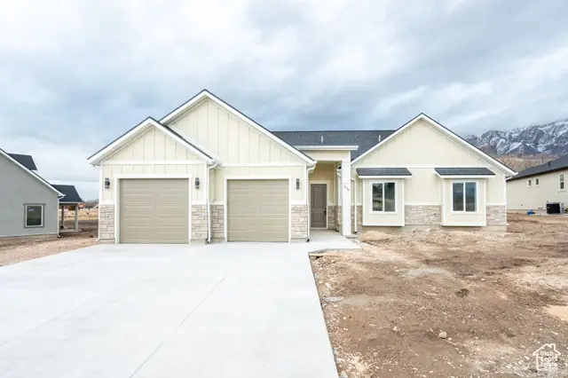 1616 W 3125 N #7, Pleasant View, UT 84414 - Image #1