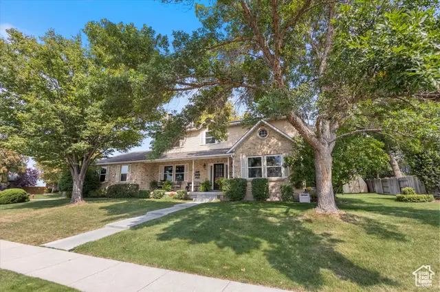 5495 S White Springs Dr, Murray, UT 84123 - Image #3