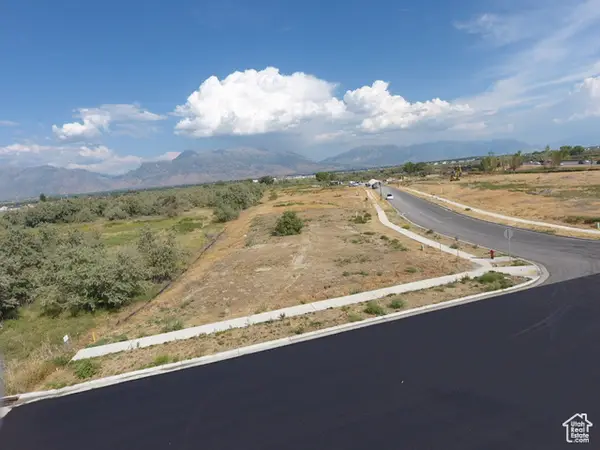 242 E Thrive Dr #6, Saratoga Springs, UT 84045