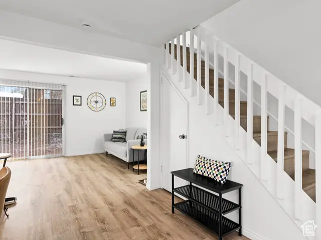 5423 S Tonalea Dr, Murray, UT 84107 - Image #3