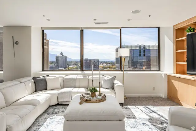 44 W 300 S #1207S, Salt Lake City, UT 84101 - Image #2