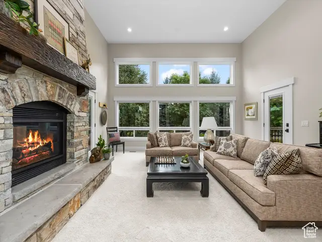 872 E Dutch View Ct, Midway, UT 84049 - Image #2